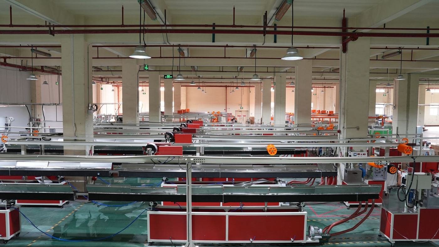 VOXFIL filament factory — extrusion line and production floor, Shenzhen China12