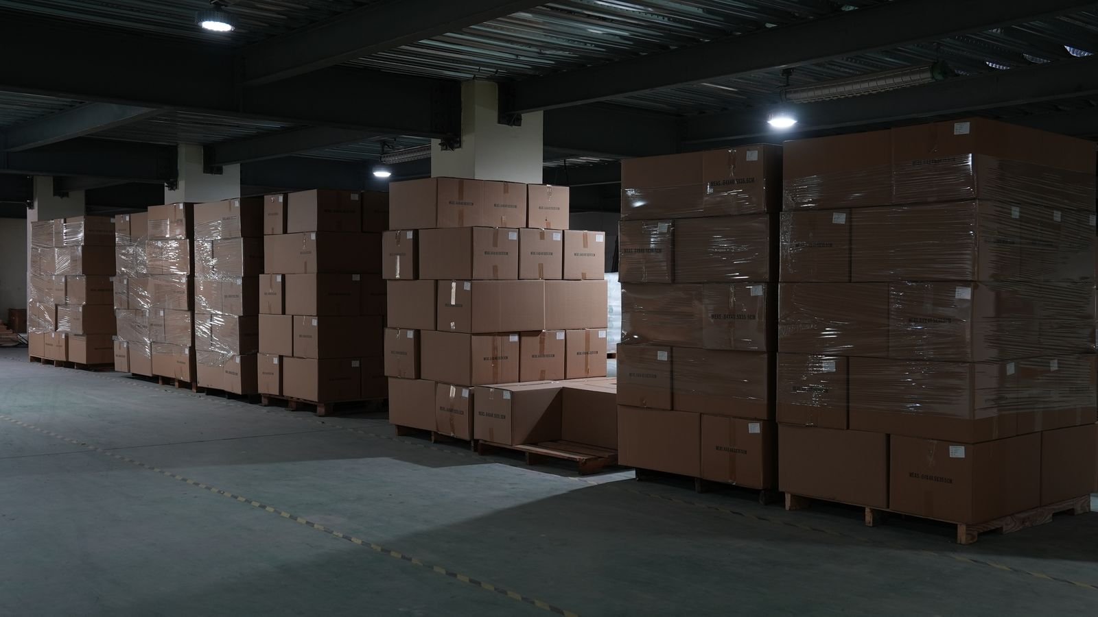 VOXFIL filament factory — extrusion line and production floor, Shenzhen China17