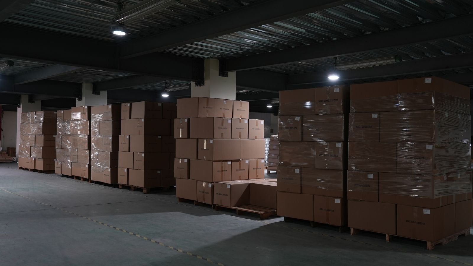 VOXFIL filament factory — extrusion line and production floor, Shenzhen China20